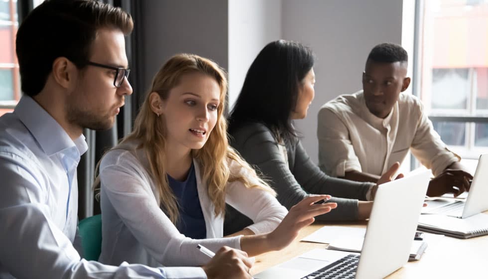 Digital employee experience